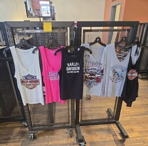 lot 9096 image: (6) Harley-Davidson Tank Tops - Size L