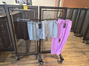 lot 9100 image: (4) Harley-Davidson Athletic Wear - Size 2X
