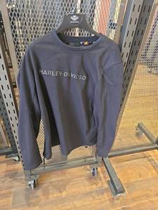 lot 9113 image: Harley-Davidson Padded Pullover - Size M