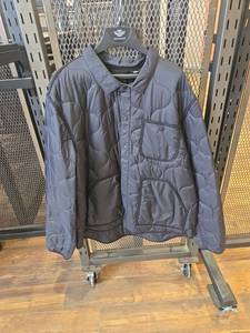 lot 9117 image: Supreme Quilted Work Jacket - Size 3XL
