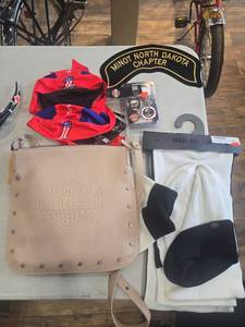 lot 9129 image: Harley-Davidson Minot North Dakota Chapter Collection