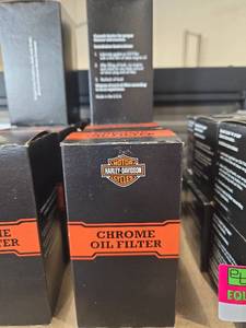 lot 9174 image: (5) Harley-Davidson Chrome Oil Filter 63813-90