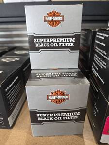 lot 9176 image: (3) Harley-Davidson Superpremium Black Oil Filter 63793-01K