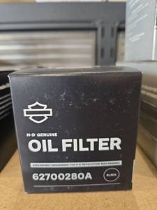 lot 9177 image: (4) Harley-Davidson Oil Filters 62700280A