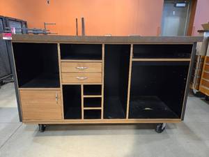 lot 11084 image: Harley-Davidson Service Desk