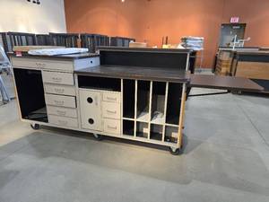 lot 11118 image: Commercial Multi-Tier Work Station with Casters