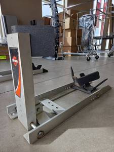 lot 11123 image: Harley-Davidson Motorcycle Wheel Chock