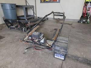 lot 1311A image: Triple D Lift and Loader Motorcycles Hauler
