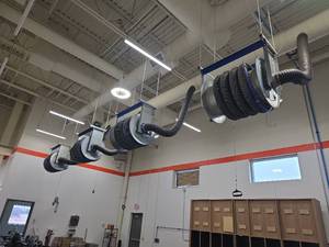 lot 1311B image: Ventaire Vehicle Exhaust Extraction System With 4 Retractable Hose Units