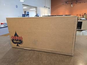 lot 9232 image: Klock Werks 14 inch Sport Flare Windshield #2310-0569
