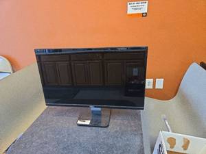 lot 9252 image: Dell Professional LED Monitor with Stand