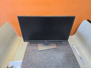 lot 9253 image: Dell Professional LCD Monitor