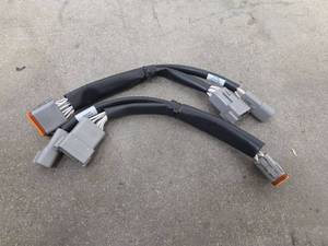 lot 9273 image: HD44720 TSSM Interface Cable Assembly - Set of 2