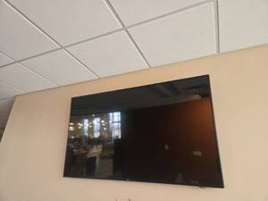lot 9319 image: LG 60-inch LED TV with Wall Mount