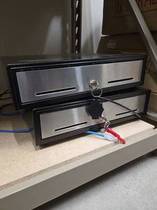 lot 11227 image: Heavy-Duty Cash Registers - Set of 2