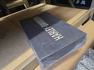 lot 11257 image: (70) Harley-Harley-Davidson Shirt Gift Boxes