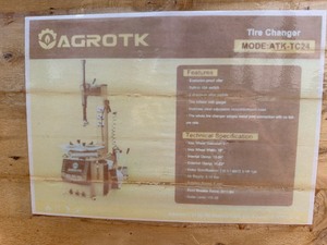 lot 4275 image: Unused AGT Tire Changer
