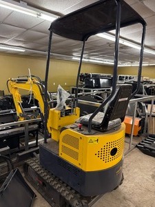 lot 4355 image: Unused Landhonor Hydraulic Mini Excavator (LDH-KN16)