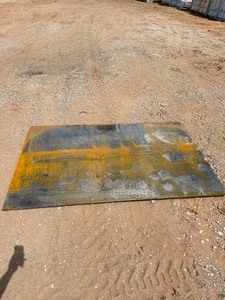 lot 4289 image: Unused AGT Steel Plates 5ft x 8ft