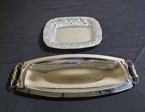 lot 201 image: Kromex oblong serving tray and a Wilton rectangular serving tray (Wilton is safe for cooking use)