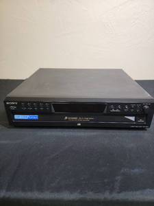 lot 216 image: Sony CDP-CE275 5-Disc CD Changer Player - for parts or repair only.  Powers on but makes a noise and disc tray not opening