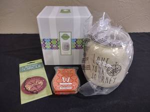 lot 321 image: Scentsy Love Your Journey Wax Warmer with open package of wax melts (2 squares left) and one car air freshener