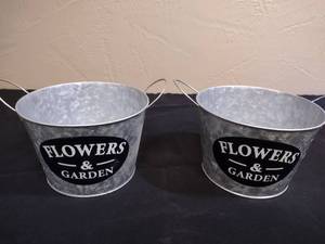 lot 333 image: Galvanized Metal Flower & Garden Buckets - Set of 2 small buckets