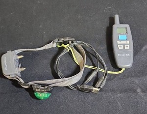 lot 418 image: Premier Pet Remote Training Collar System