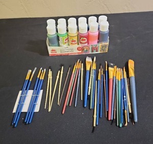 lot 435 image: Apple Barrel 12-color Acrylic Paint Set with Artist Brushes - most are about half full or more, a few are less than half full