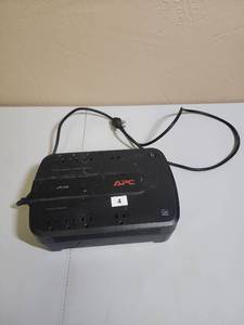 lot 458 image: APC UPS 550 Battery Backup & Surge Protector - powers on but the replace battery alarm is going off
