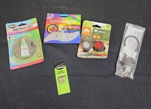 lot 486 image: Bicycle Accessory Bundle - Lights, Locks and Tire Repair