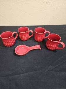 lot 673 image: Red Ceramic Mug Set with Spoon Rest