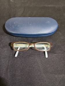 lot 722 image: Skechers Childs Eyeglasses with Case - prescription lenses
