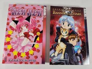 lot 215 image: TokyoPop Manga Bundle - Mew Mew & Banner of the Stars