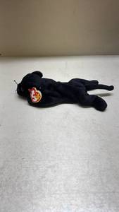 lot 402 image: Ty Beanie Baby Velvet the Black Panther