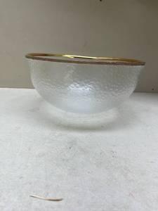lot 441 image: Gold Rimmed Frosted Glass Serving Bowls