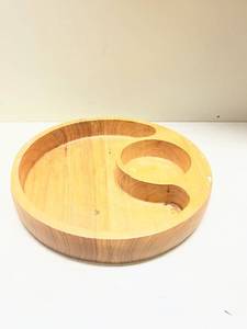 lot 455 image: Handcrafted Wooden Yin Yang Serving Dish