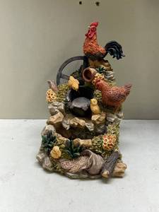 lot 484 image: Decorative Farmyard Rooster Water Fountain