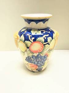 lot 488 image: Hand-Painted Fruit Design Ceramic Vase