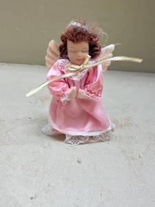 lot 547 image: Pink Angel Doll with Wings and Halo Figurine