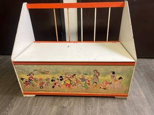 Disney Mickey Mouse Wooden Toy Chest Storage Bench