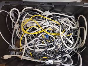 lot 3280 image: Mixed Computer Network Cable Lot