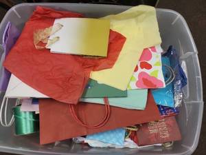 lot 3799 image: Mixed Gift Bag Collection