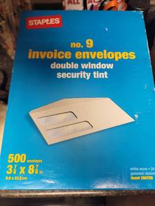 lot 3817 image: Staples #9 Double Window Invoice Envelopes - 500 Count