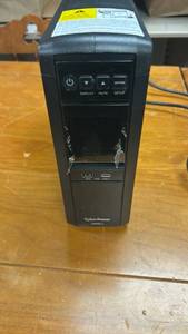 lot 3834 image: CyberPower 1500VA UPS Battery Backup System