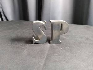 lot 2344 image: Metal Salt and Pepper Shaker Set