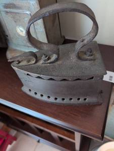 lot 2643 image: Cast Iron Coal Iron with Stand