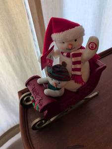 lot 2649 image: Target 2016 Holiday Snowman Sleigh Decor