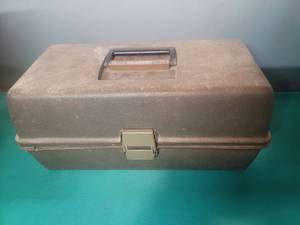 lot 22 image: Complete Fishing Tackle Box with Assorted Lures and Accessories