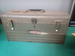 lot 25 image: Craftsman Metal Tool Box with Hand Tools and Accessories